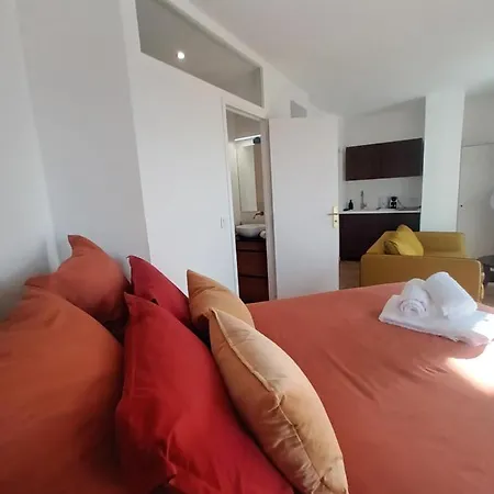 Balcony Floor Διαμέρισμα *